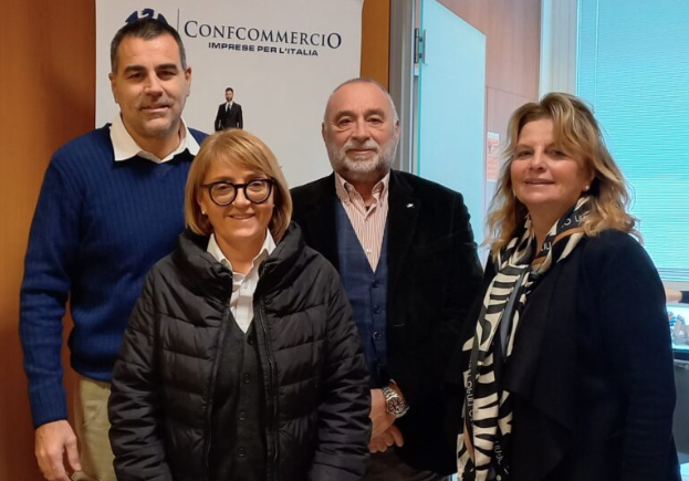 Nasce ora Confcommercio Livorno Città Turistica, in foto i fondatori e le fondatrici